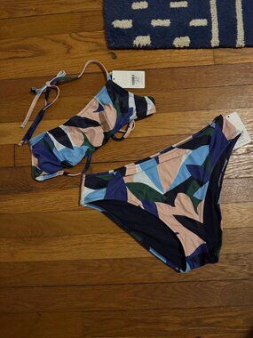 Lively Swim Top & Bottom NWT